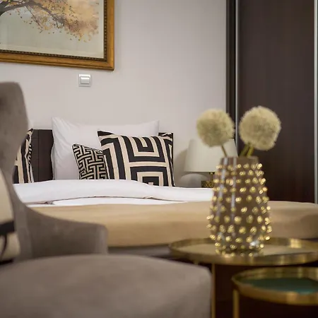Apartment 81 Split