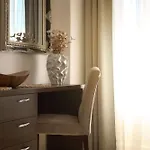 Apartman 81 *