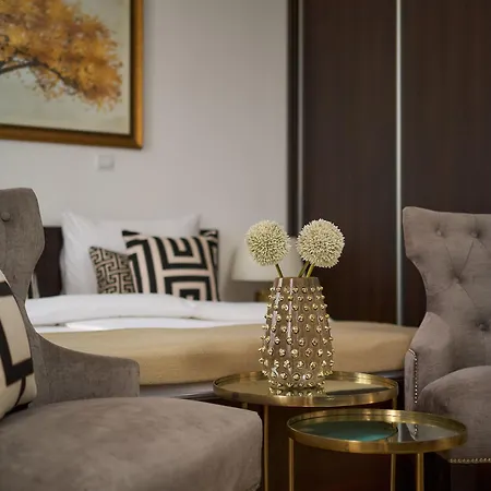 81 Apartamento *